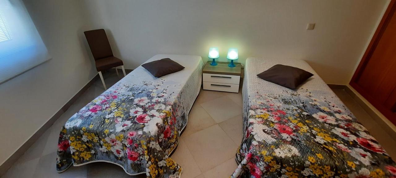 Apartamentos Patio Da Aldeia Armação de Pêra Buitenkant foto
